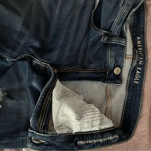 American Eagle Super Hi-Rise Jegging